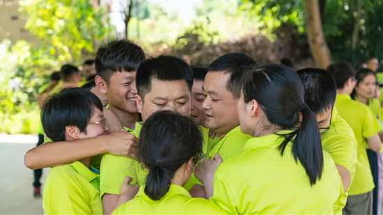 【夯基础 强执行 跨高度】2019J9集团智能挖掘机营销公司拓展训练营顺利发展