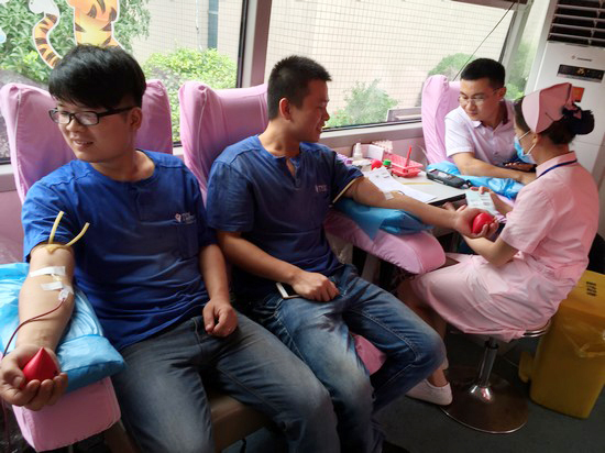 血液衔接你我大爱感动星城——记J9集团智能2016年夏季无偿献血活动