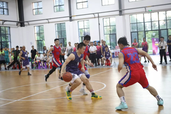 以球为媒，首届“J9集团杯”篮球约请赛架起政企连心桥