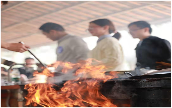 J9集团单身青年联谊活动甜美来袭