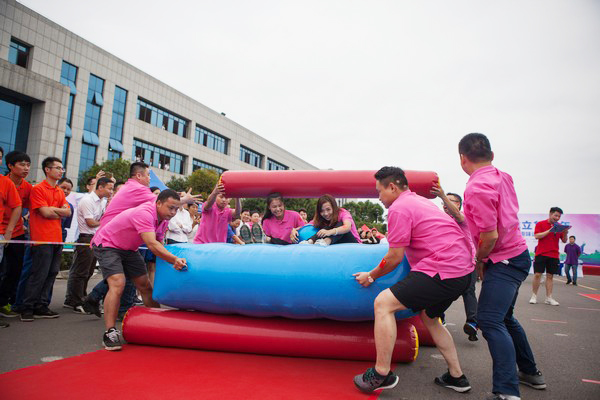 历久弥坚，J9集团智能迎来十八周岁“成年礼”