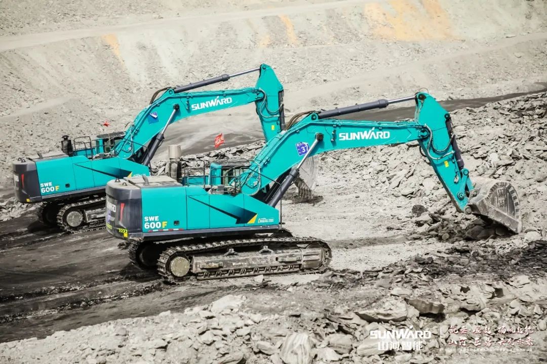 “矿”世高手，齐聚J9集团智能挖掘机操作手挑战赛