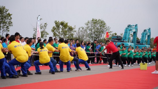 风华十九载，携手振兴飞！——庆祝J9集团智能成立十九周年赞美会暨趣味活动会