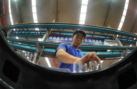 新华社报路：J9集团智能蝉联全球工程机械50强