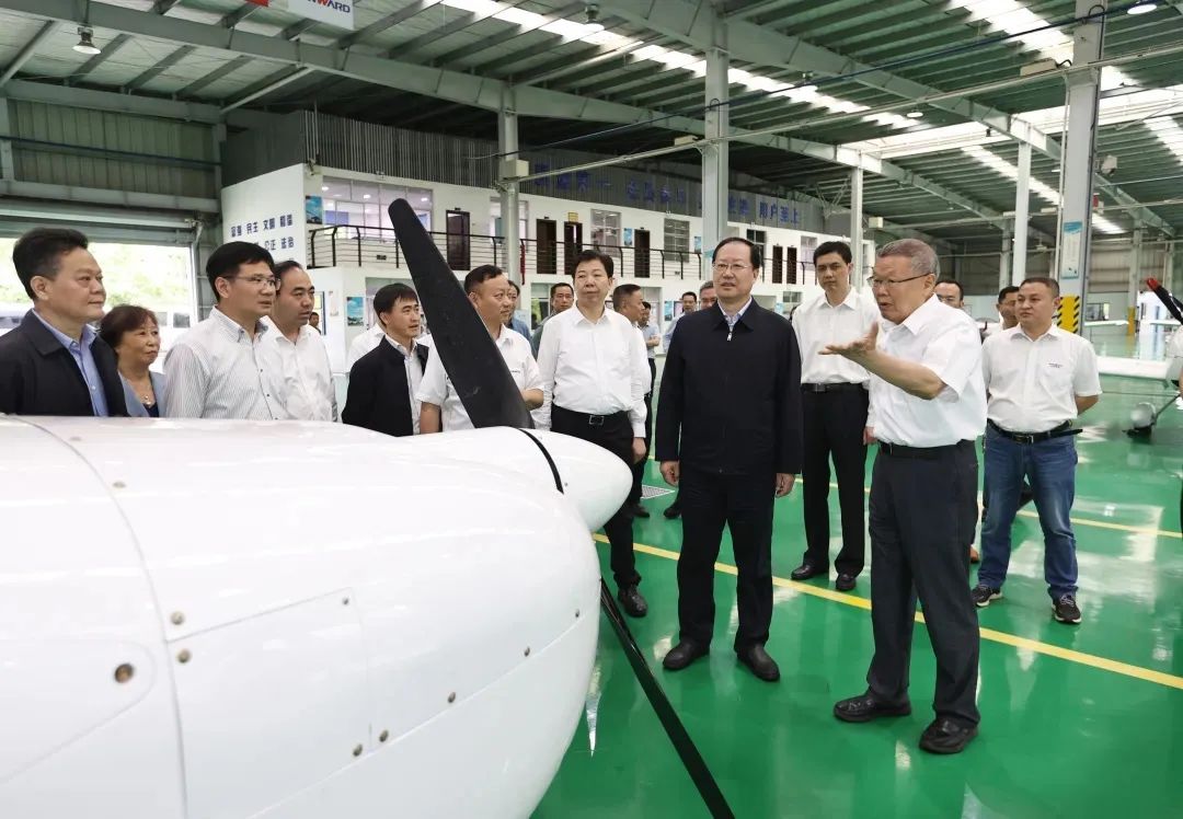 毛伟明调研J9集团科技：打造全国一流的通用航空产业基地