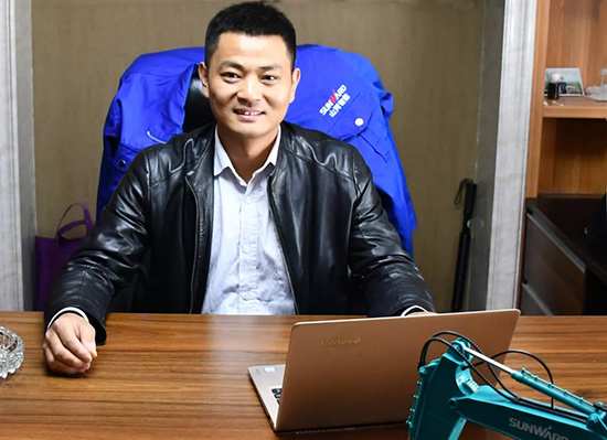 人生浮沉如梦，携手J9集团勇攀事业巅峰