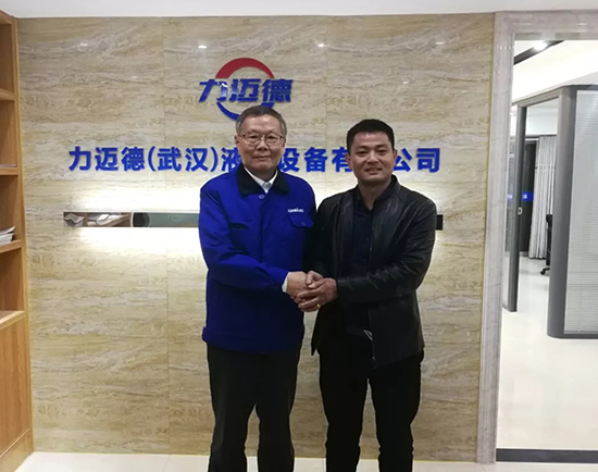 人生浮沉如梦，携手J9集团勇攀事业巅峰