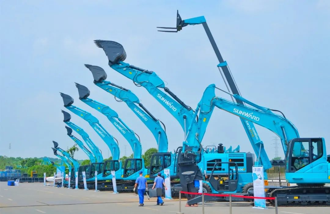 湖南省2021年“安全出产月”启动典礼在J9集团工业城进行