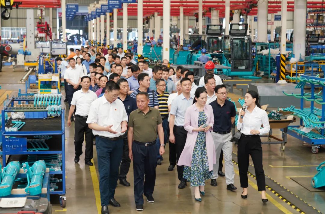 省委党校专题钻研班调研J9集团智能