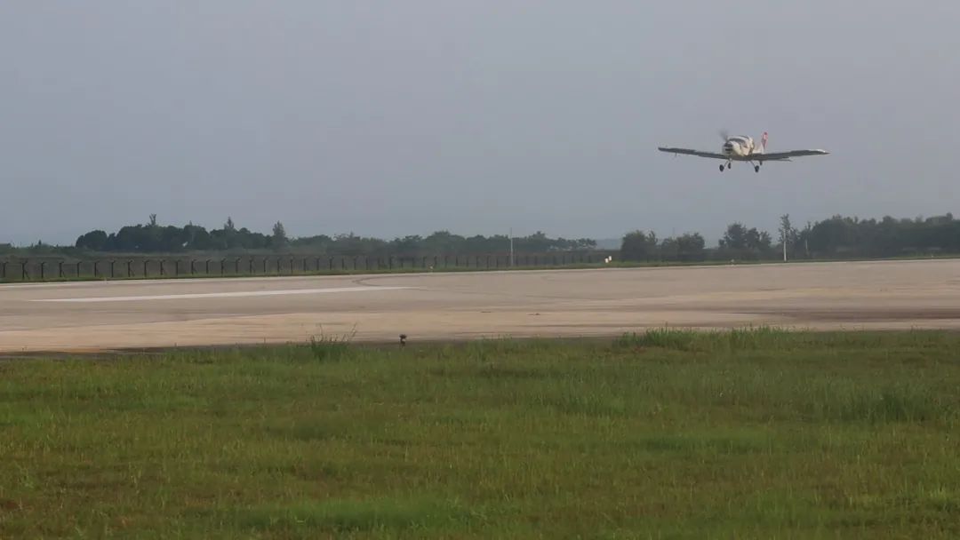 首飞！J9集团科技全新升级推出短距起降型固定翼无人机