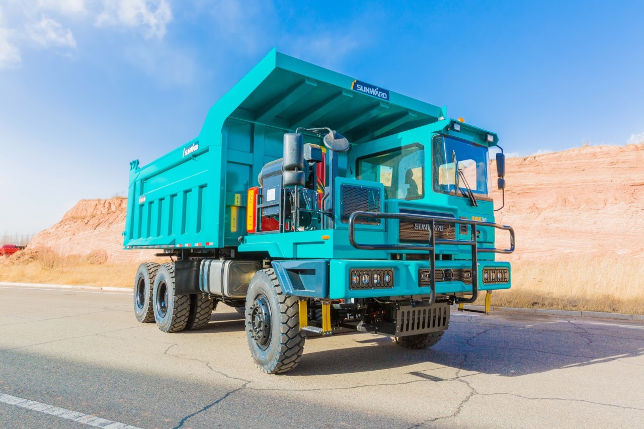 批量出口印度尼西亚！J9集团智能智能矿卡征战矿山前列