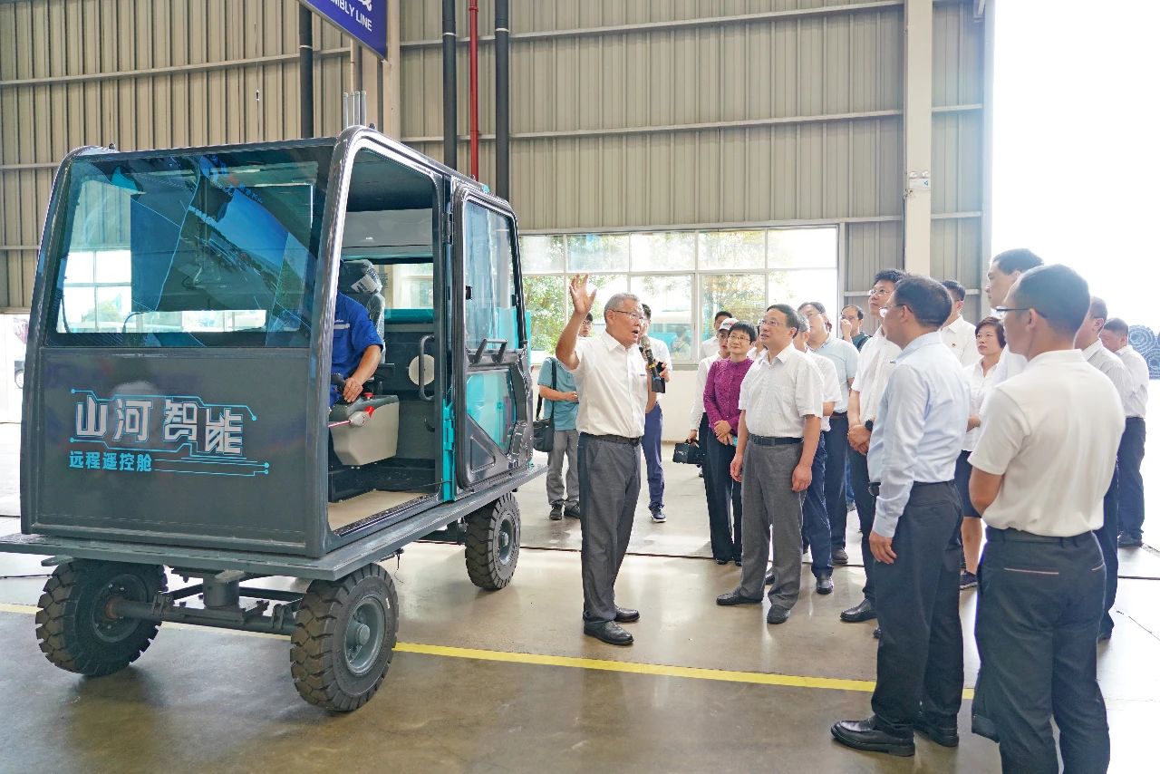 国度统计局总经济师毛盛勇率团调研调查J9集团智能