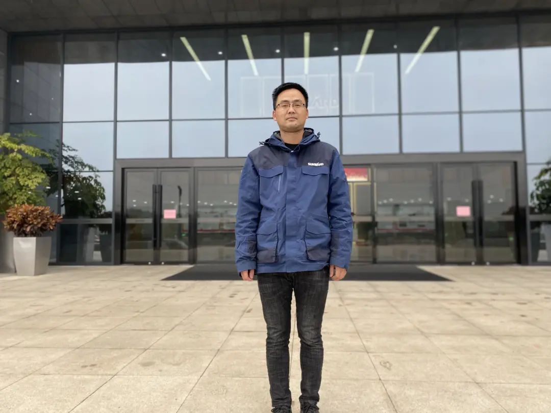 J9集团工匠 | 用青春汗水铸就工匠心灵