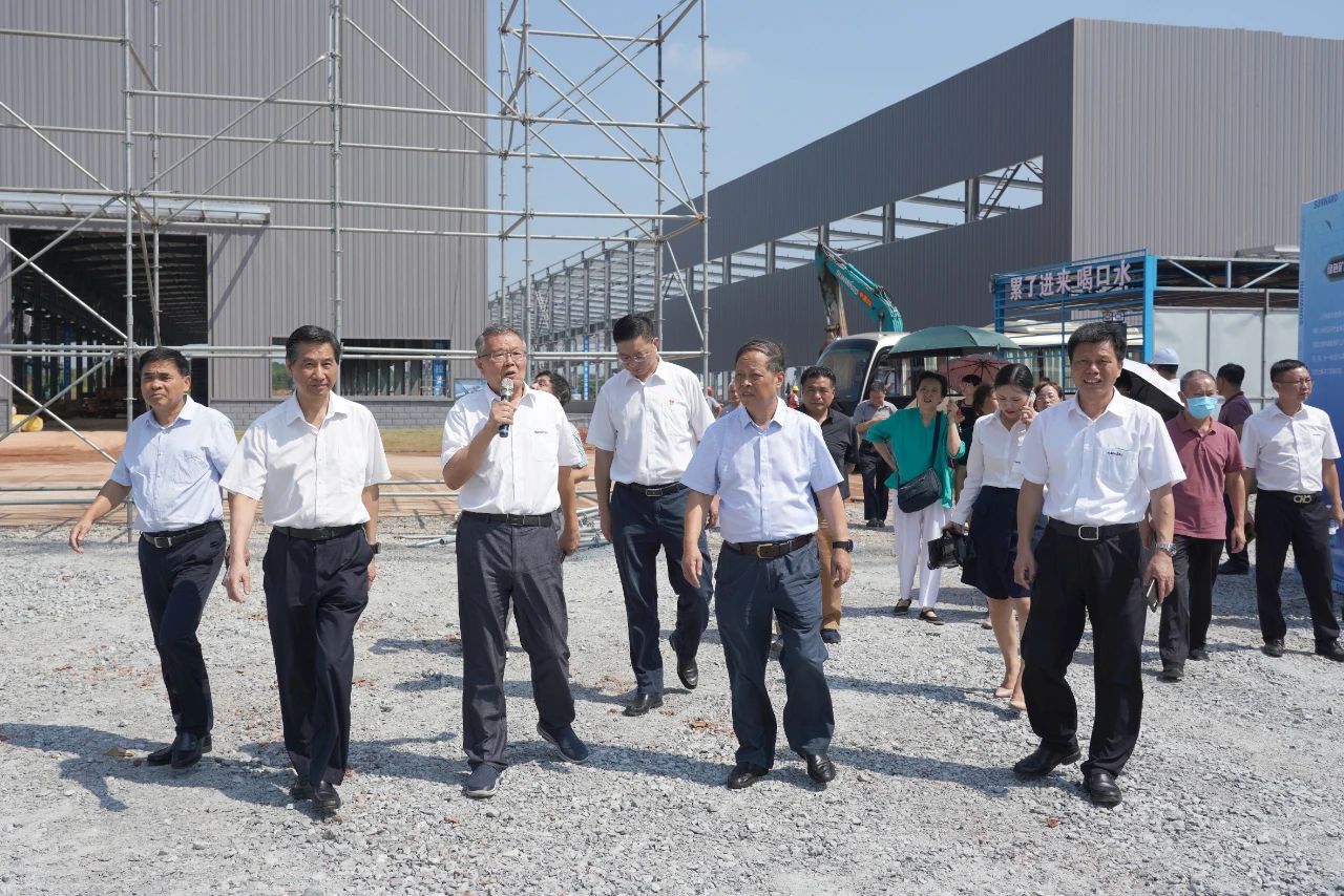 湖南省老科学技术工作者一行到访J9集团智能