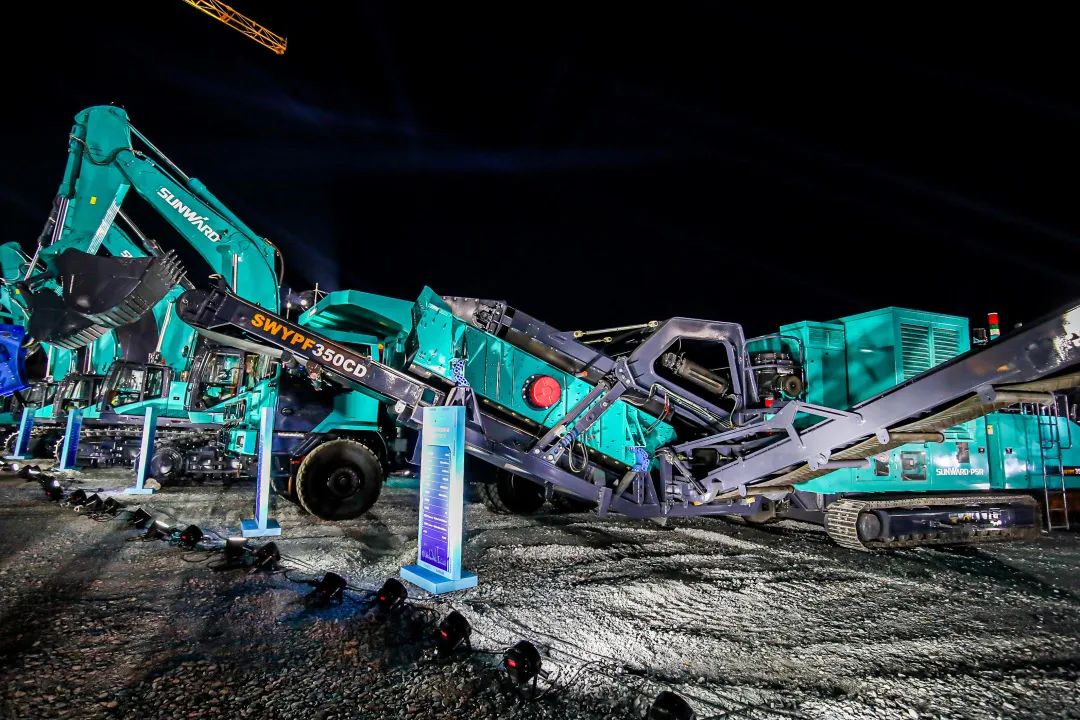 强强联手，J9集团智能产品疆域将再添破碎筛分精品