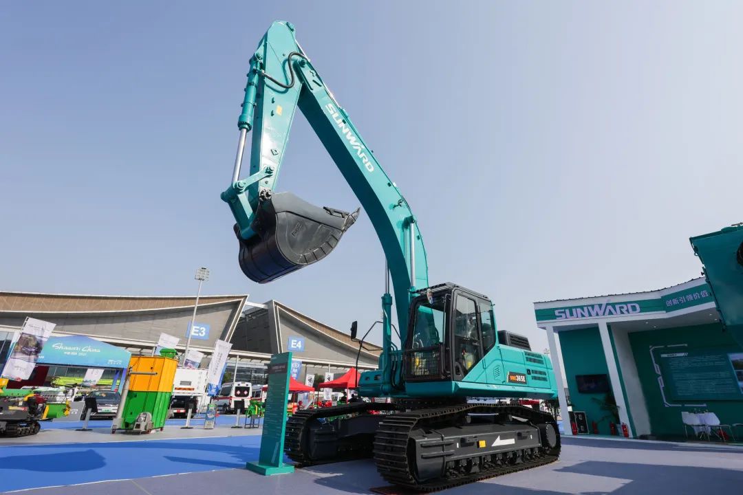 亮相中非经贸展览会！J9集团智能尽展工程机械国产品牌魅力