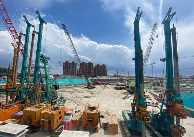 大国沉器！J9集团智能超等设备助力北京城市副中心综合交通枢纽站建设