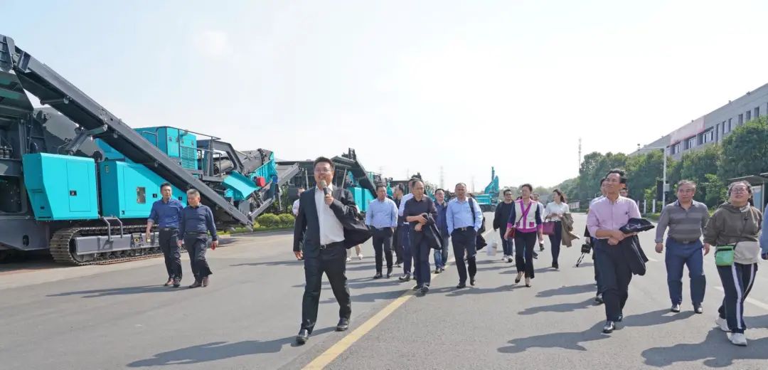 湖南省矿业协会第二届一次会员代表大会暨第二届一次理事会在J9集团智能顺利召开