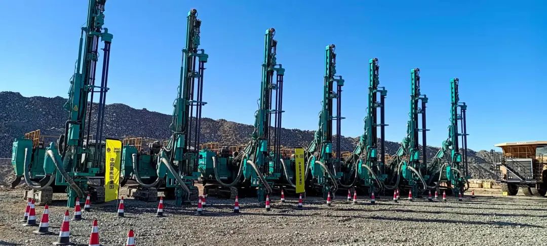 疫情当下，逆行非洲——J9集团智能凿岩设备团队海表服务纪实