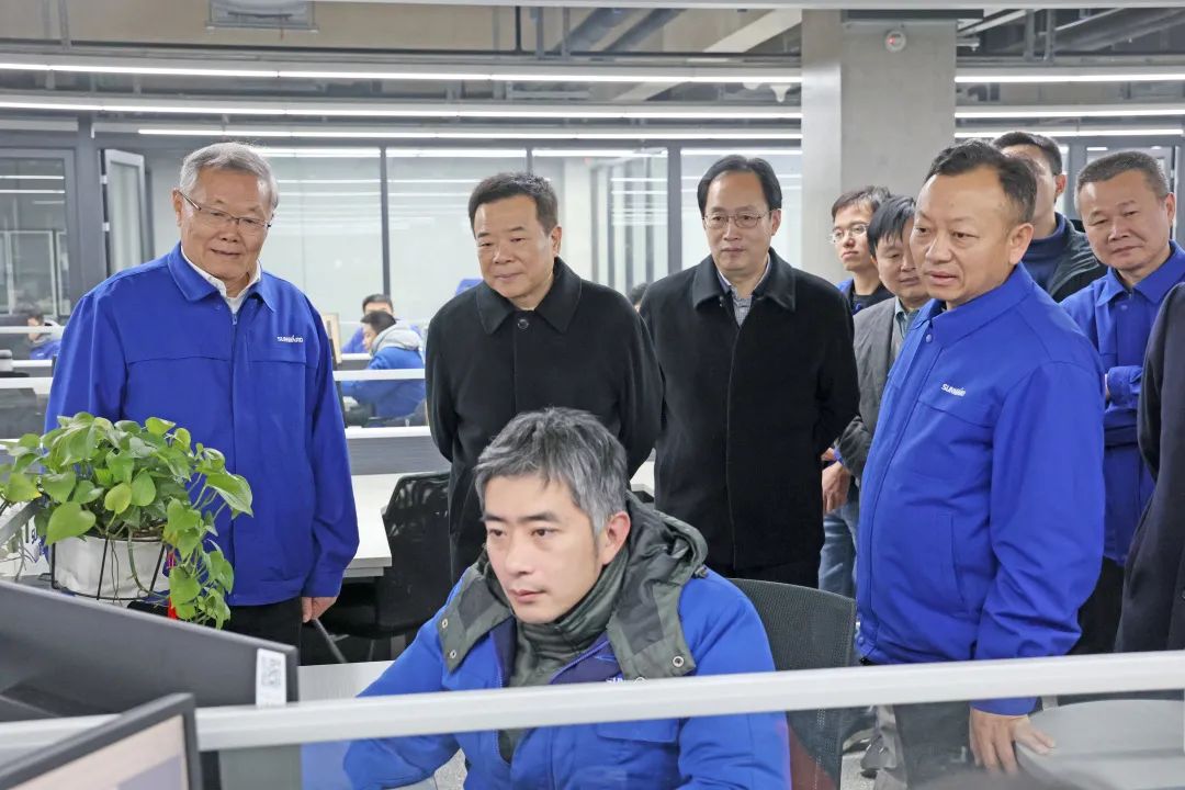 湖南省副省长陈飞调研J9集团智能