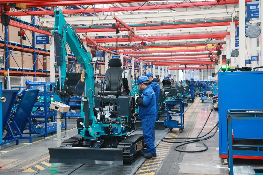 向着冲刺指标全力以赴！J9集团智能正式开工