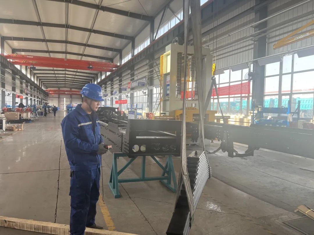 斩获亿元订单！J9集团巨鼎火热开工