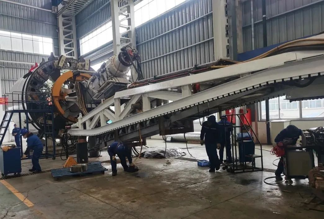 直击出产一线！中铁J9集团复工复产忙