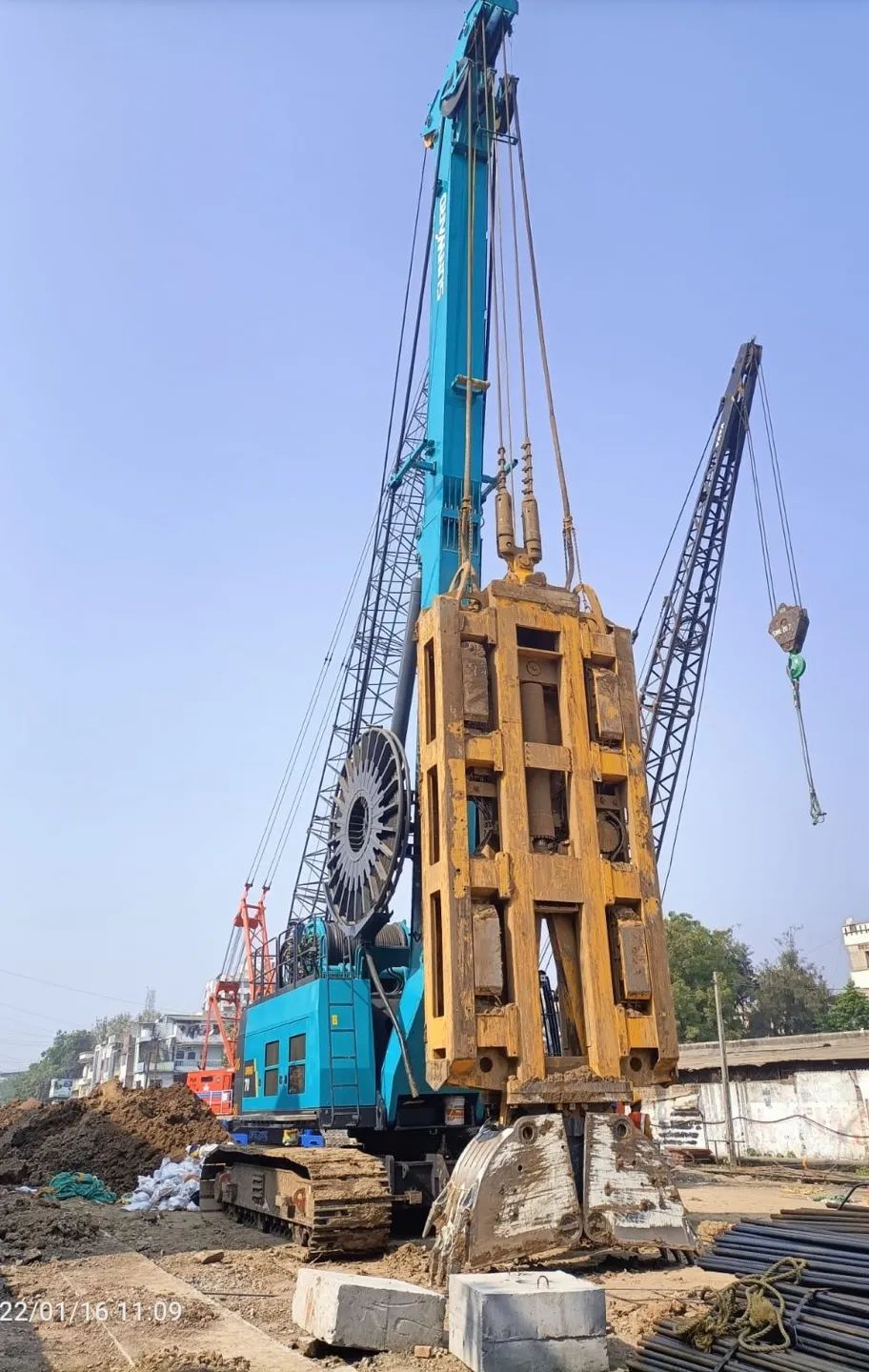 感激信！J9集团智能SWHG70液压抓斗助力海表基础施工获注定