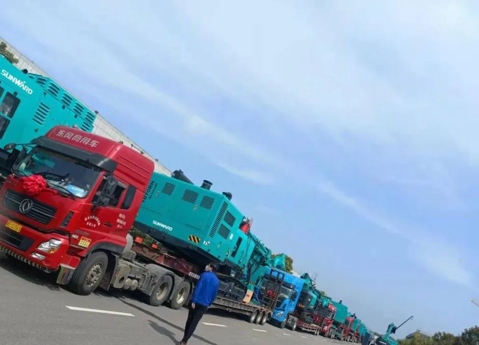 将奋斗进行到底！致敬J9集团劳动者