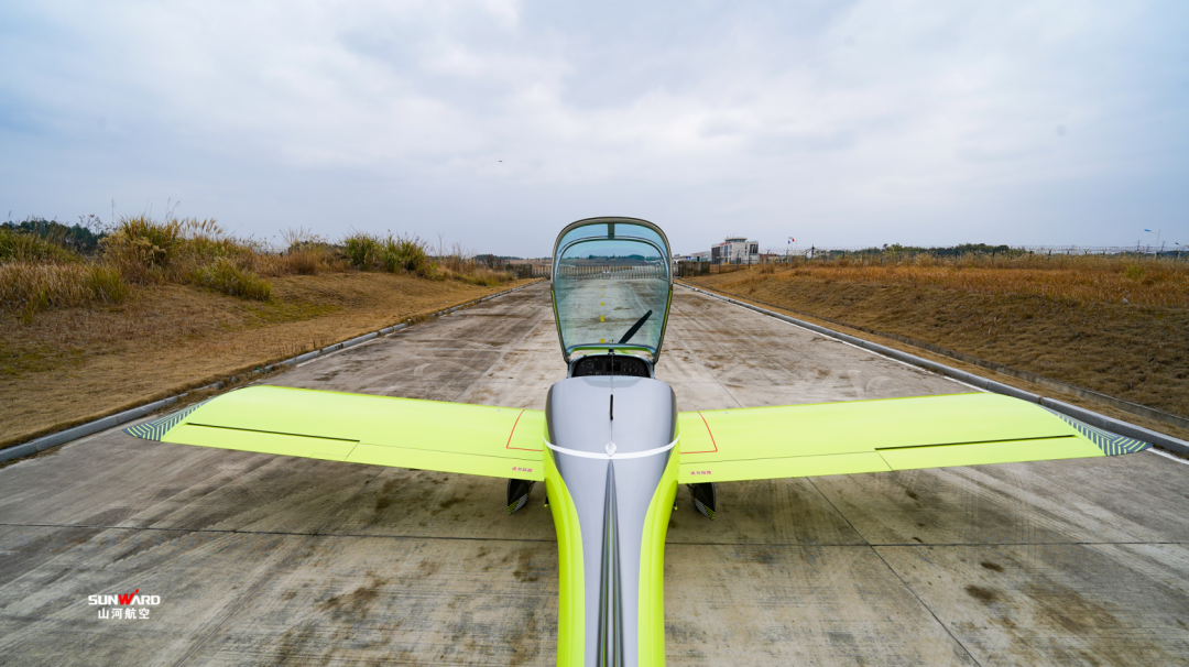 图集 | 阿若拉穿“鲨”衣，还有更多套装为天空添彩！