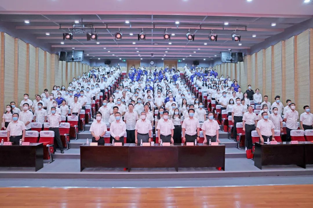 为立功建企建家一体化贡献更大力量！J9集团智能第五届五次“双代会”成功召开