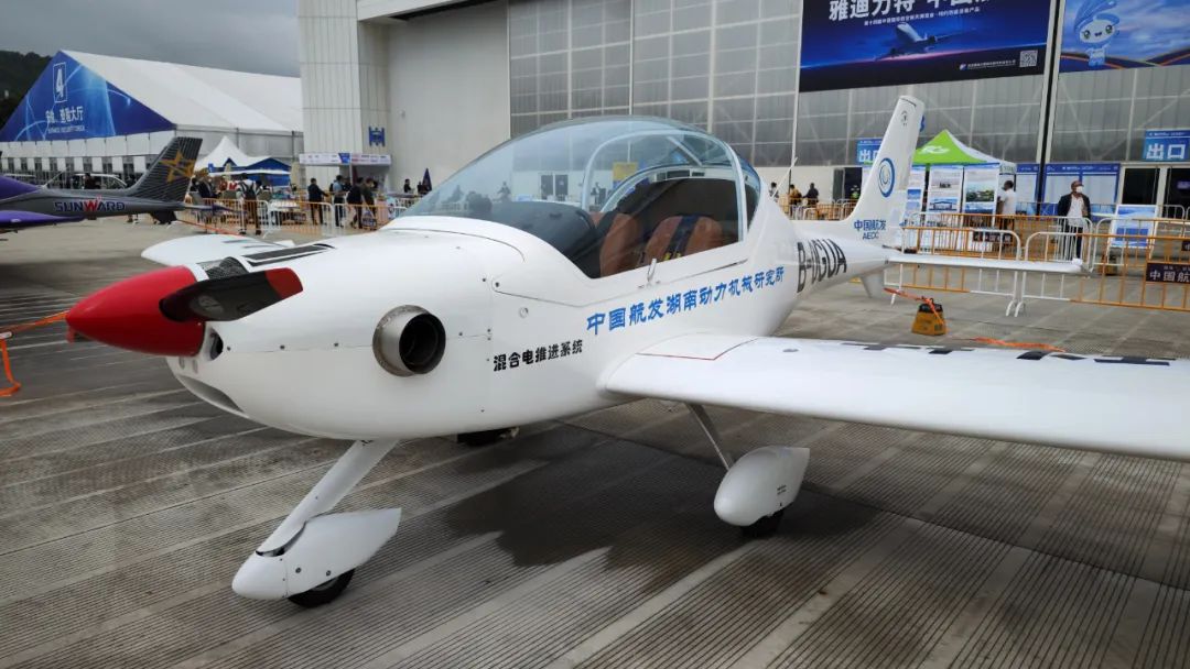 关注！J9集团科技携多款产品亮相第十四届珠海航展