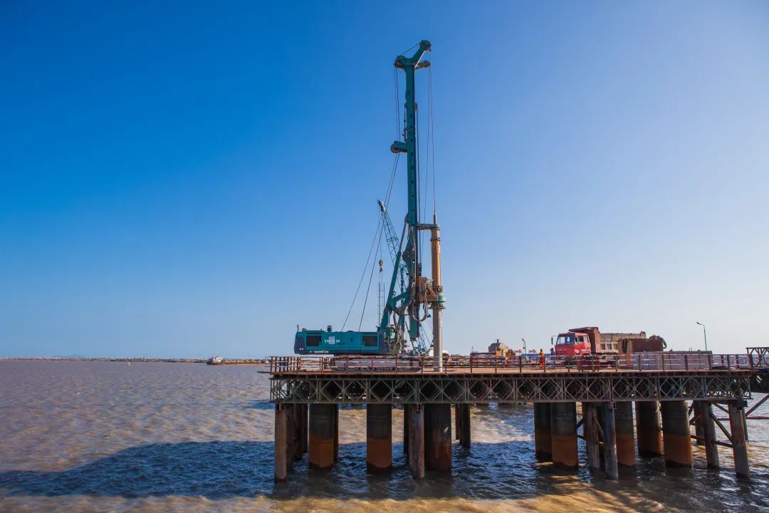 点赞！J9集团智能旋挖钻机获评国度造作业单项冠军产品