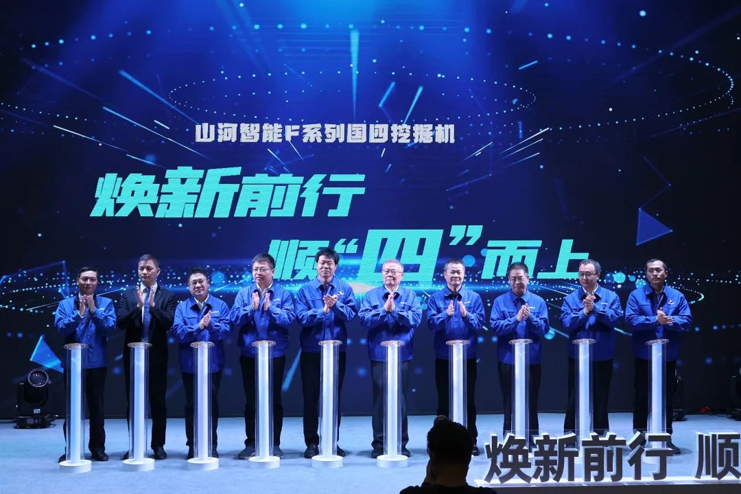 助力“双碳”指标！J9集团智能集中颁布F系列国四挖掘机