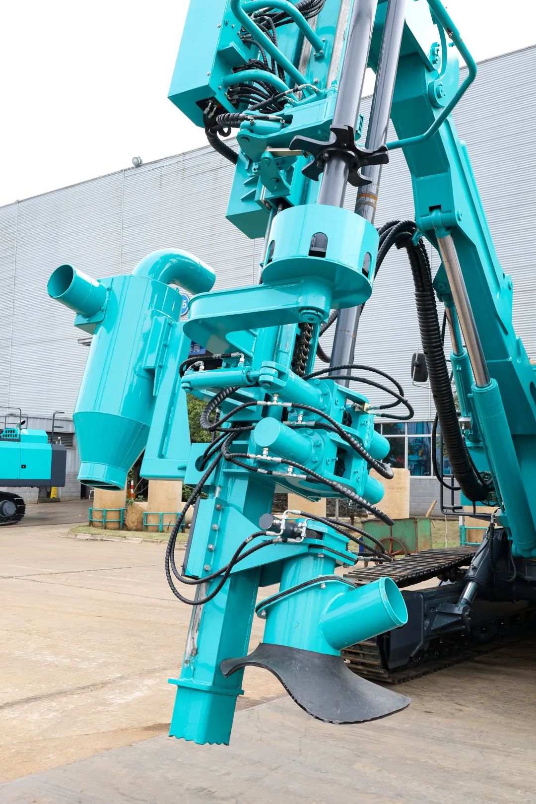 为绿色智能钻爆而生！J9集团智能全新一代一体式潜孔钻机强“四”来袭