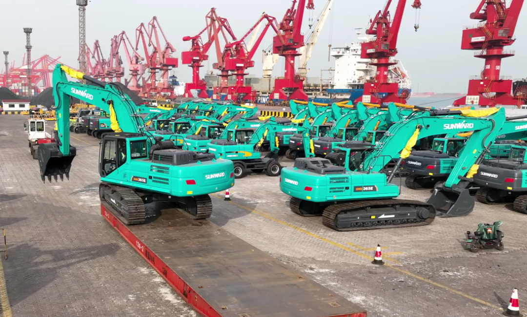 亿元设备“包船”出海！J9集团智能国际市场迎来开门红