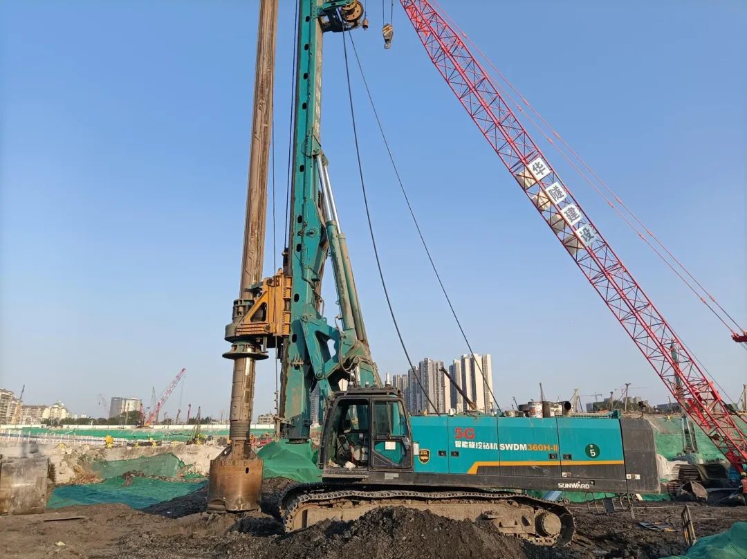 数智转型求发展！J9集团智能沉磅亮相“第四届高端造作业CIO论坛”