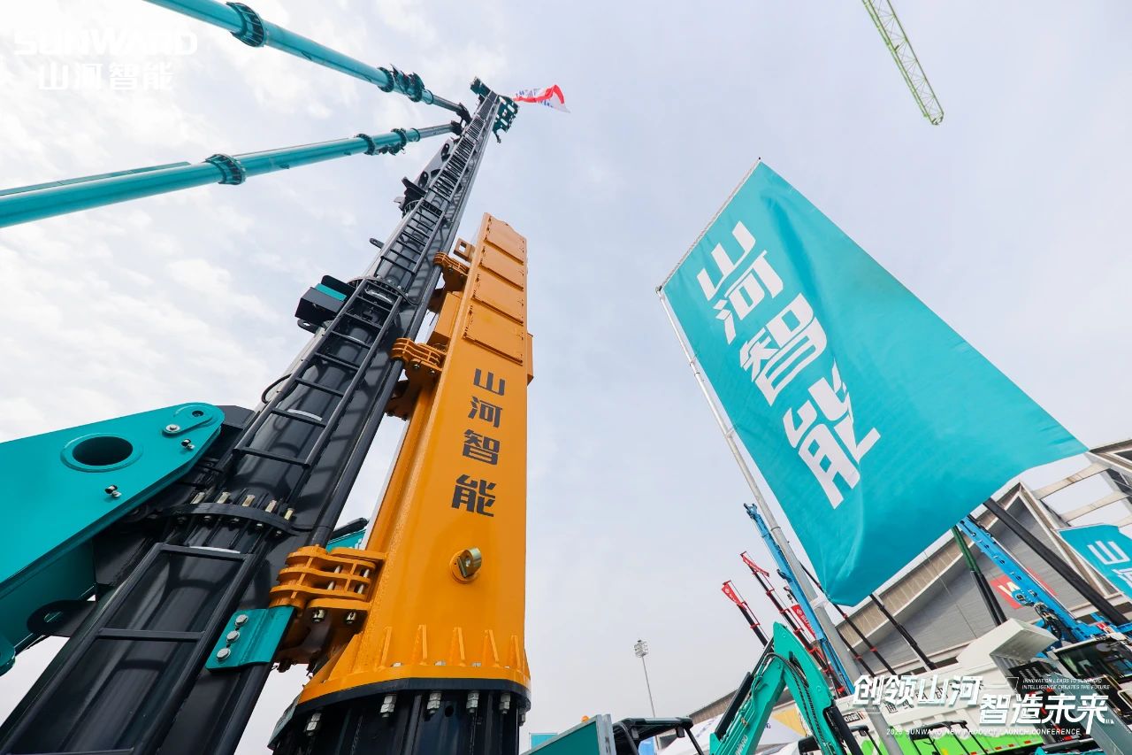 携手共建“一带一路”，J9集团智能地下工程设备广受关注