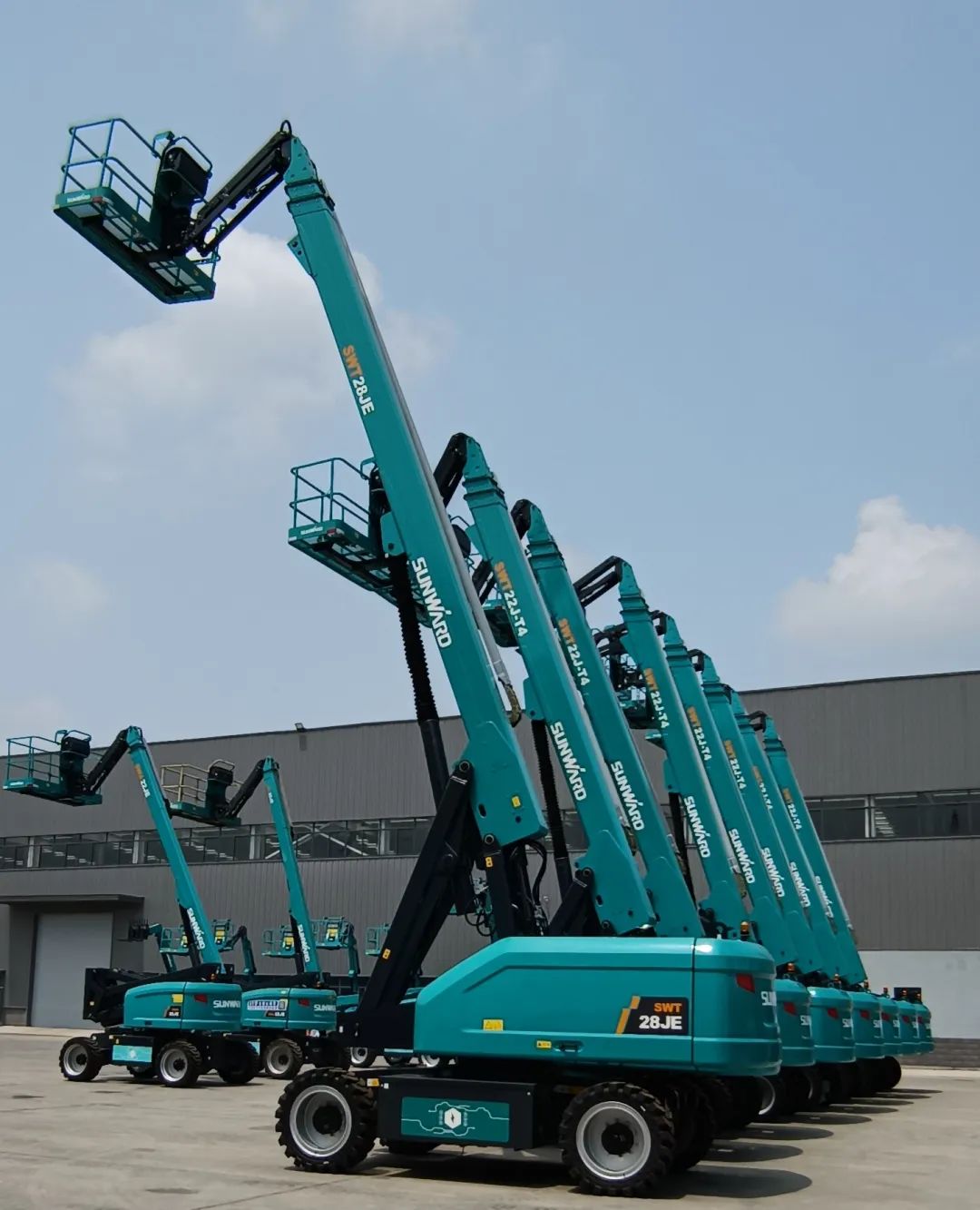 新能源家族再添“新丁”！J9集团智能三款电动臂式高空作业平台齐下线