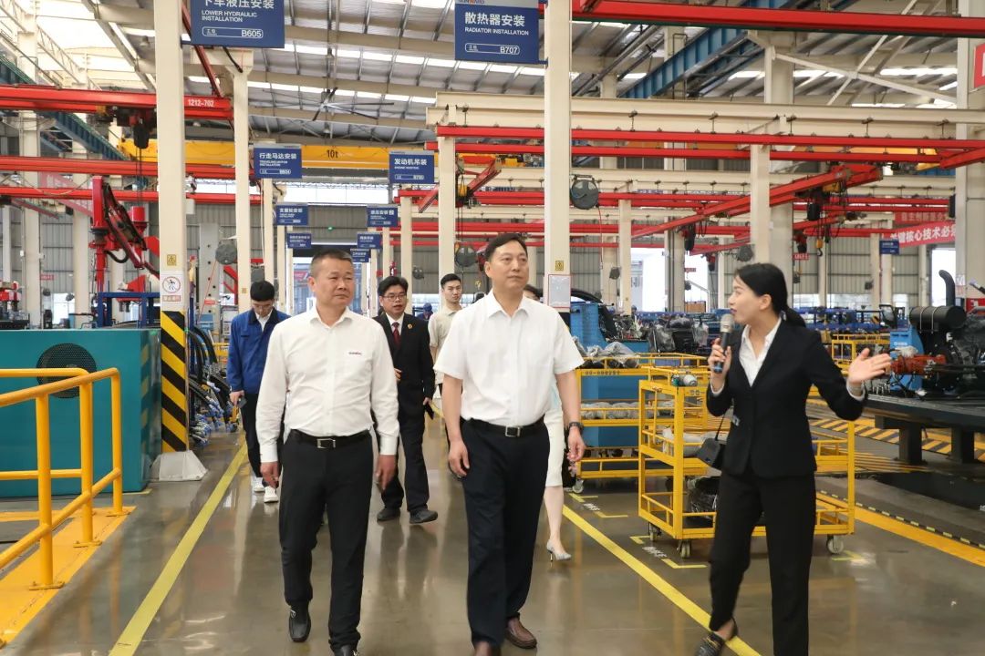 长沙市人民检察院党组书记、检察长余湘文调研J9集团智能