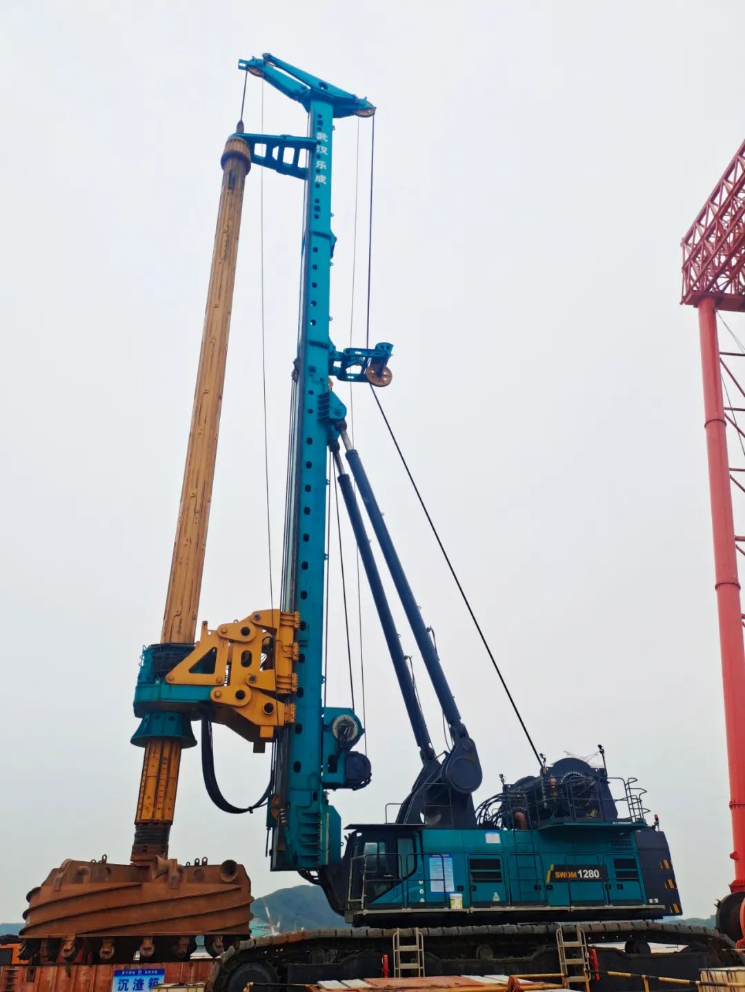 新战绩+1！J9集团智能超等旋挖钻机创6.3米直径钻孔新纪录