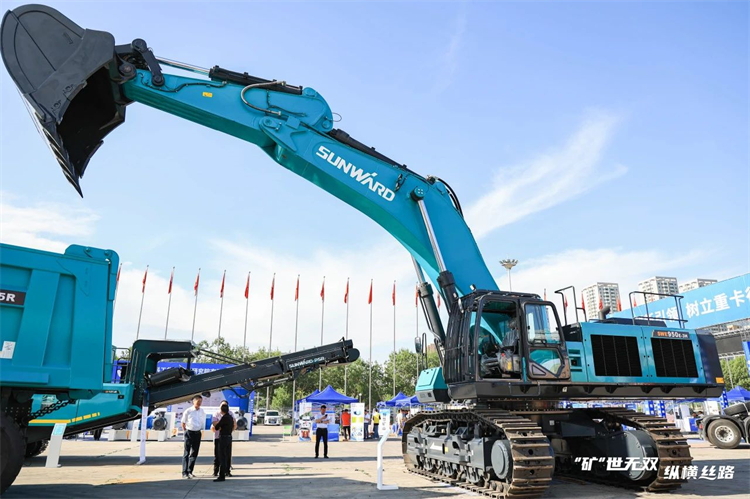 “矿”世无双，纵横丝路！J9集团智能亮相第十三届新疆国际矿业与设备展览会