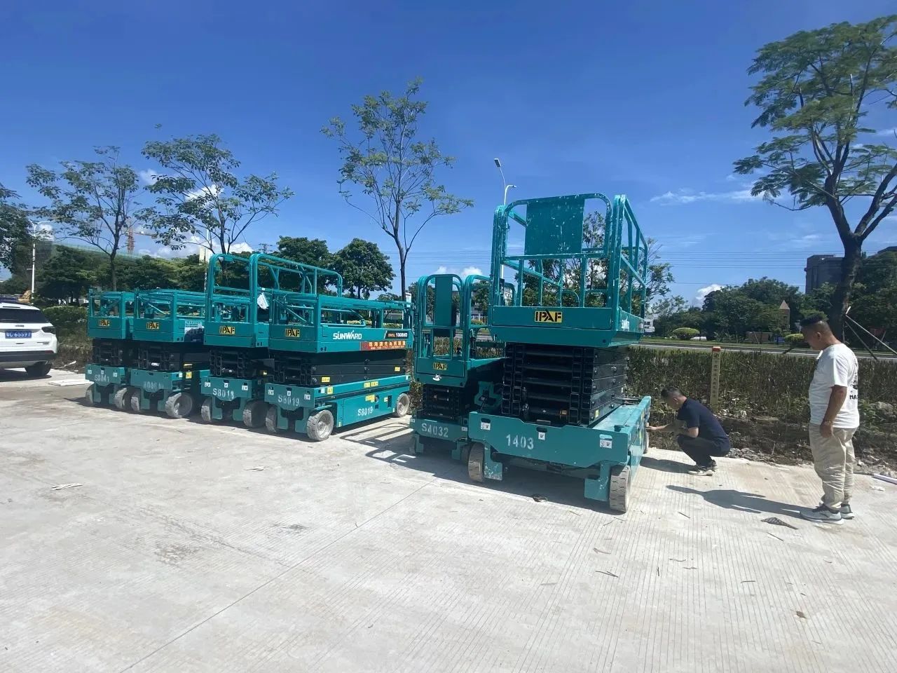 品质J9集团，用心服务！J9集团智能高空机械服务万里行走进华南