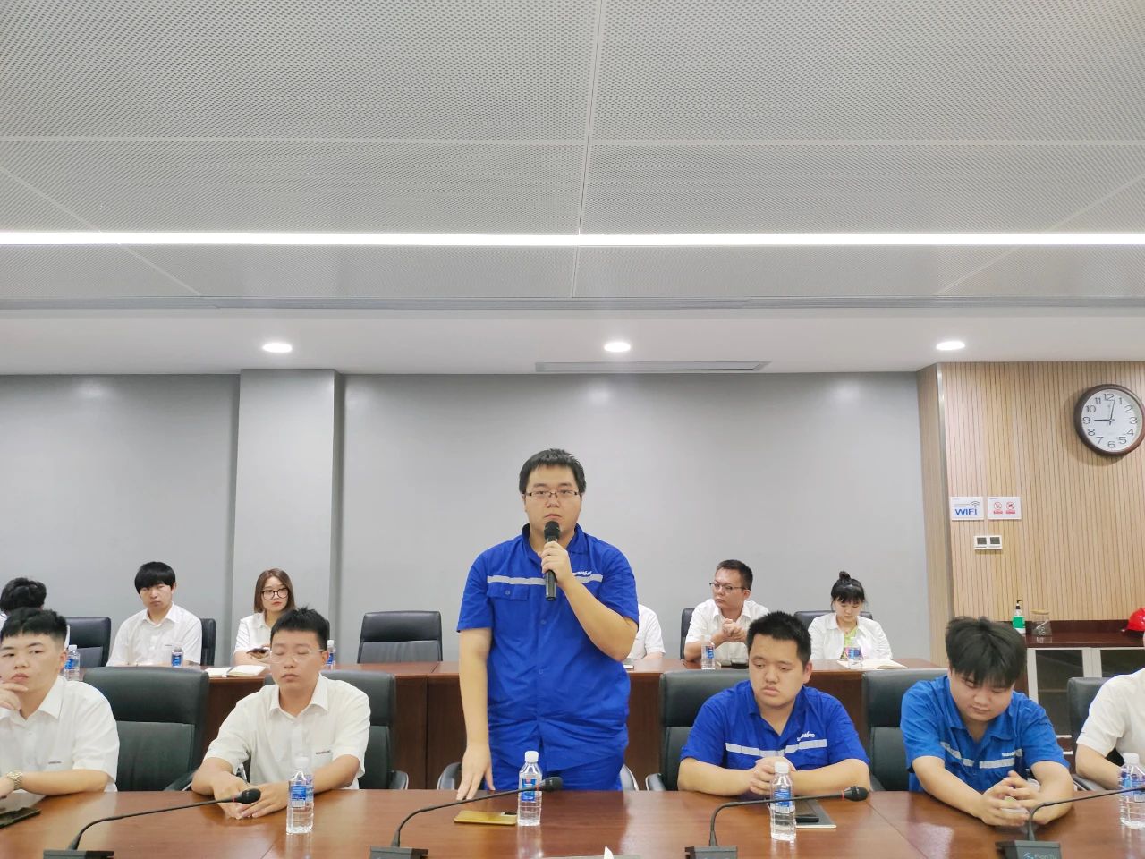 畅谈心声，共话将来！这场应届毕业生员工座谈会，很暖，很贴心！