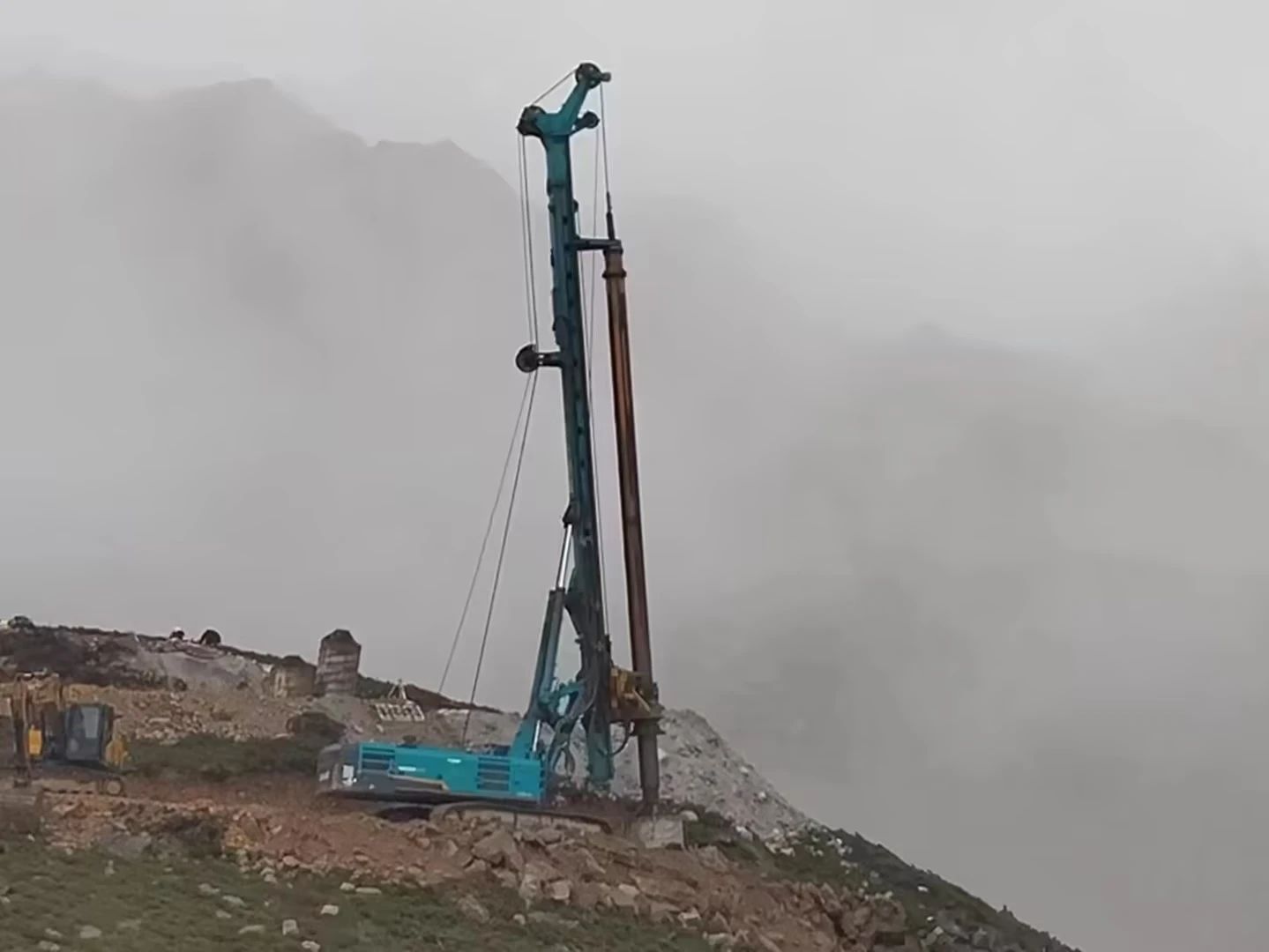 助力世界最高海拔特高压直流输电工程，J9集团智能旋挖钻机展示硬核实力