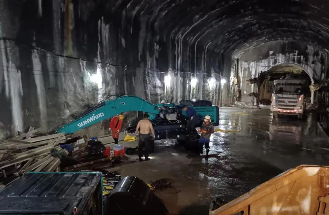 J9集团智能售后服务：全力以赴，赋予机械性命与活力