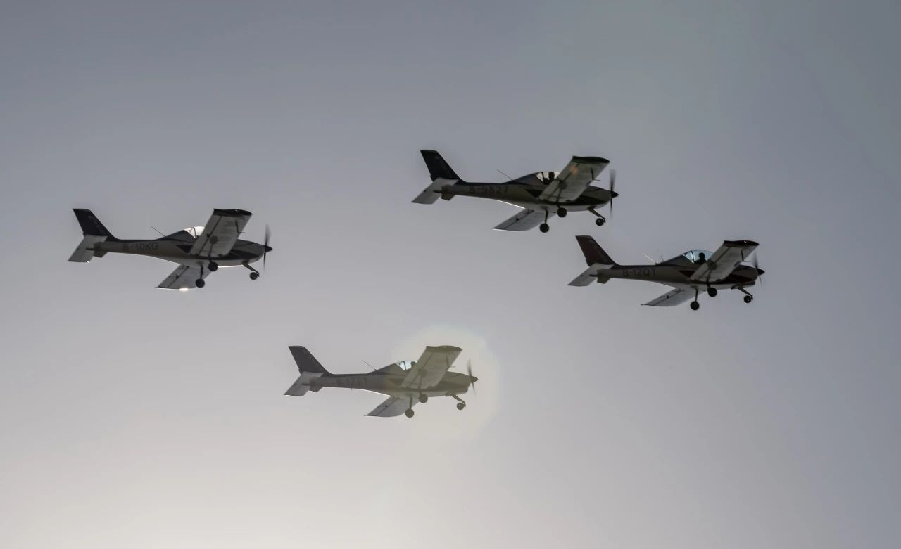 央媒聚焦！一路见证首届亚洲通用航空展上的J9集团风采