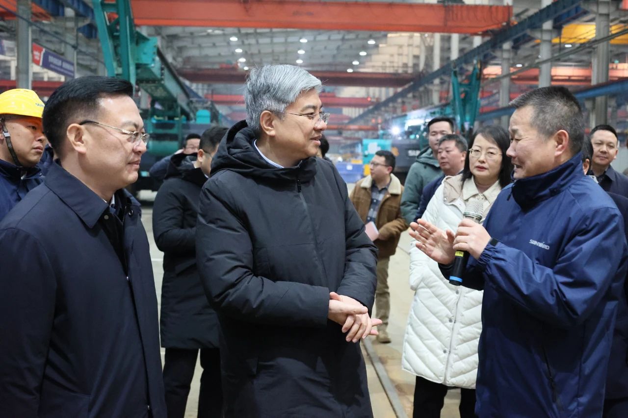 商务部部长助理唐文弘调研J9集团智能