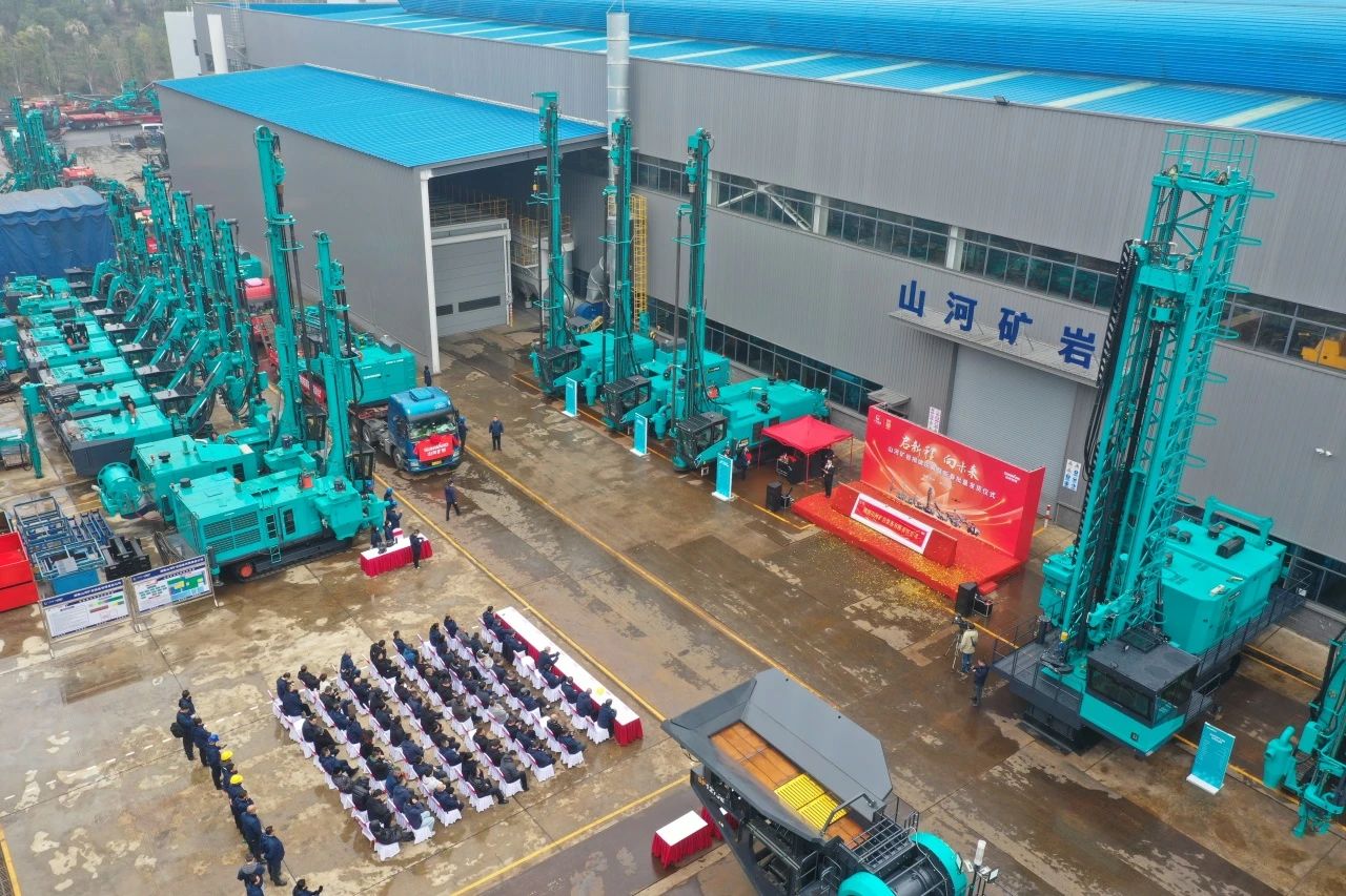 启新程，向将来！J9集团矿岩揭牌庆典暨新春发货典礼圆满进行