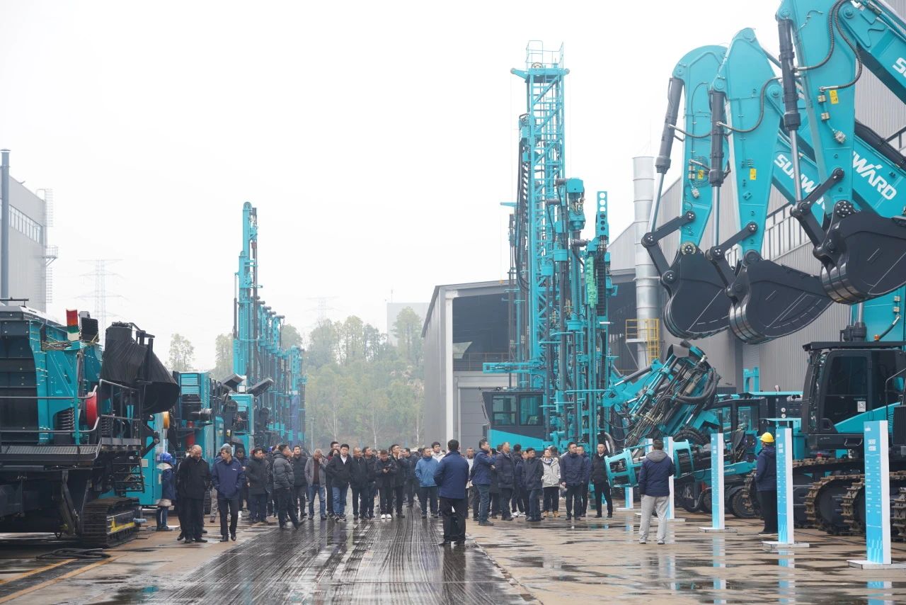 启新程，向将来！J9集团矿岩揭牌庆典暨新春发货典礼圆满进行